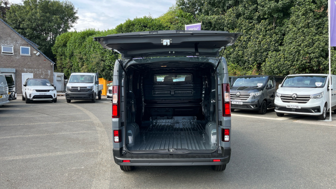 Renault Trafic Lwb Diesel LL30 Blue dCi 130 Advance [Safety] Van - Image 3